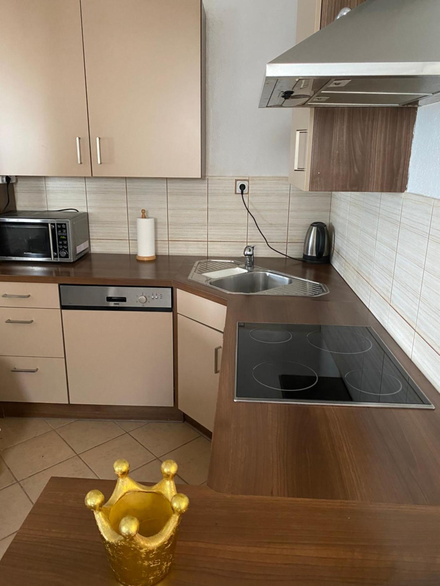 Guest House Kruna Ulcinj Bagian luar foto