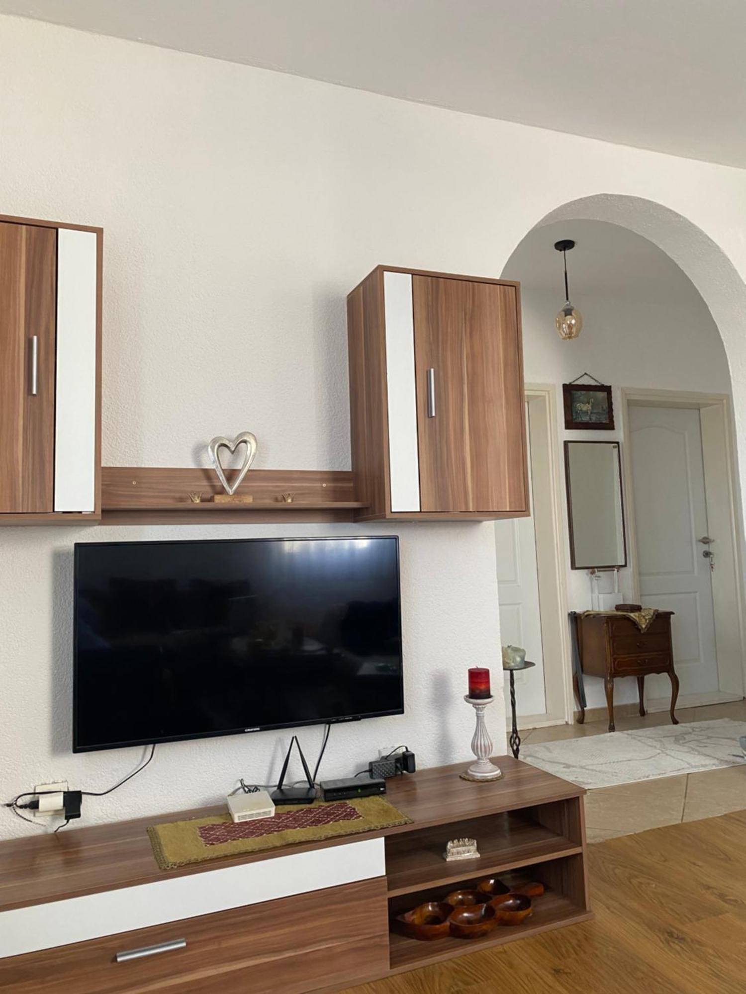 Guest House Kruna Ulcinj Bagian luar foto