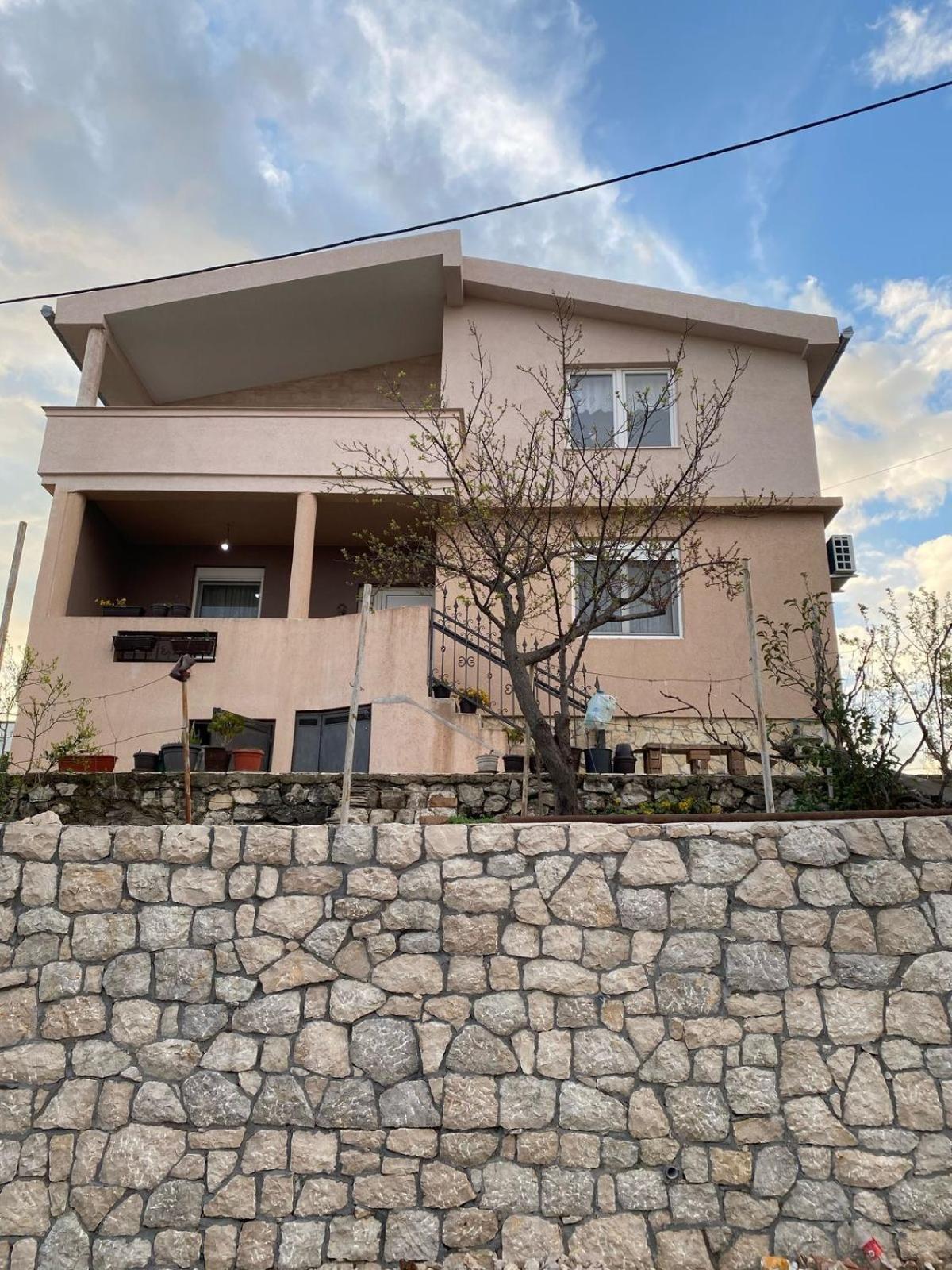 Guest House Kruna Ulcinj Bagian luar foto